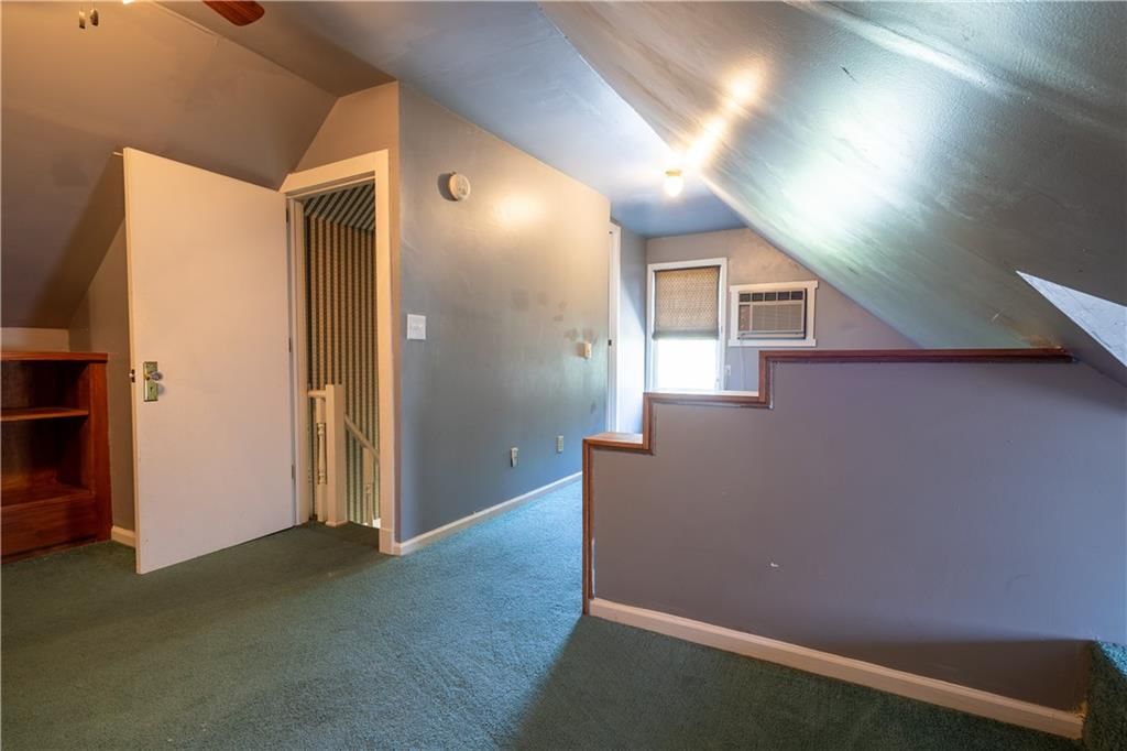 2617 Duncan Street — photo 24