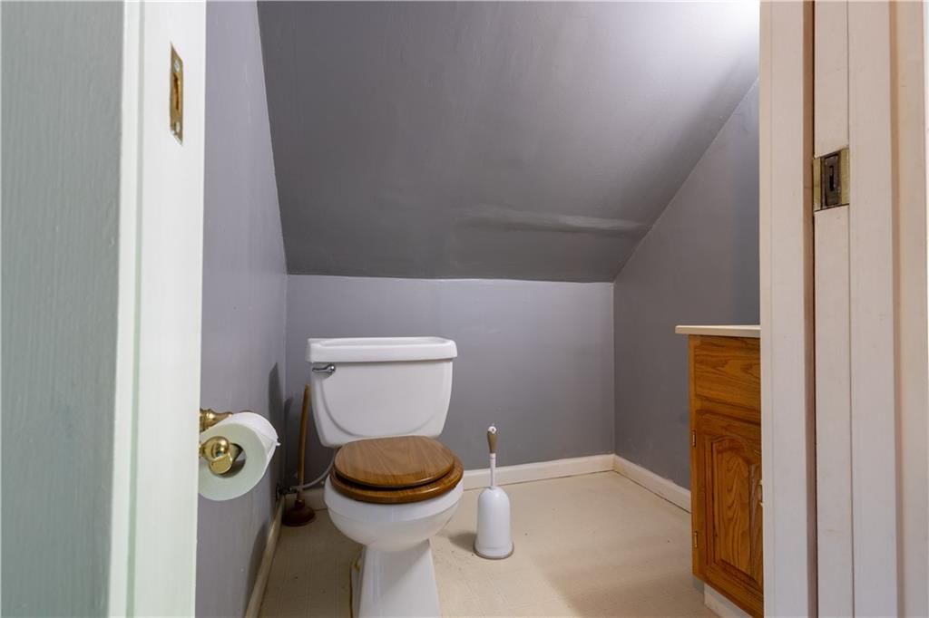 2617 Duncan Street — photo 29