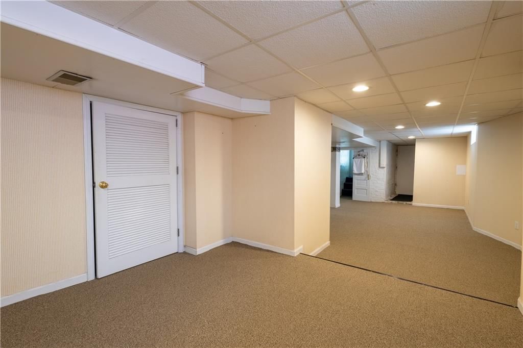 2617 Duncan Street — photo 34