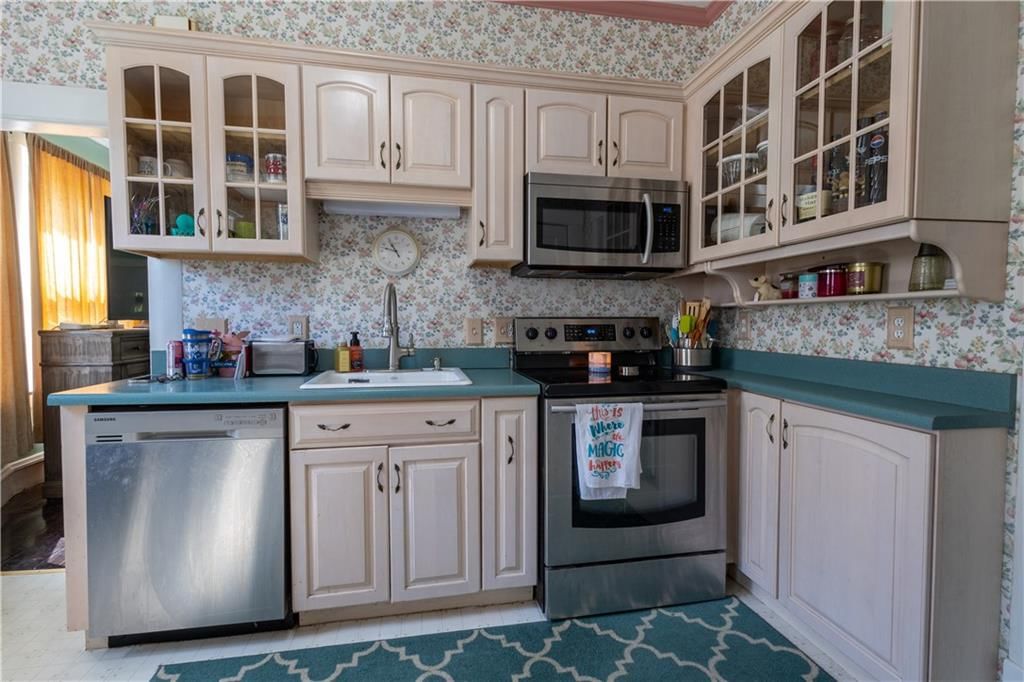 2617 Duncan Street — photo 9
