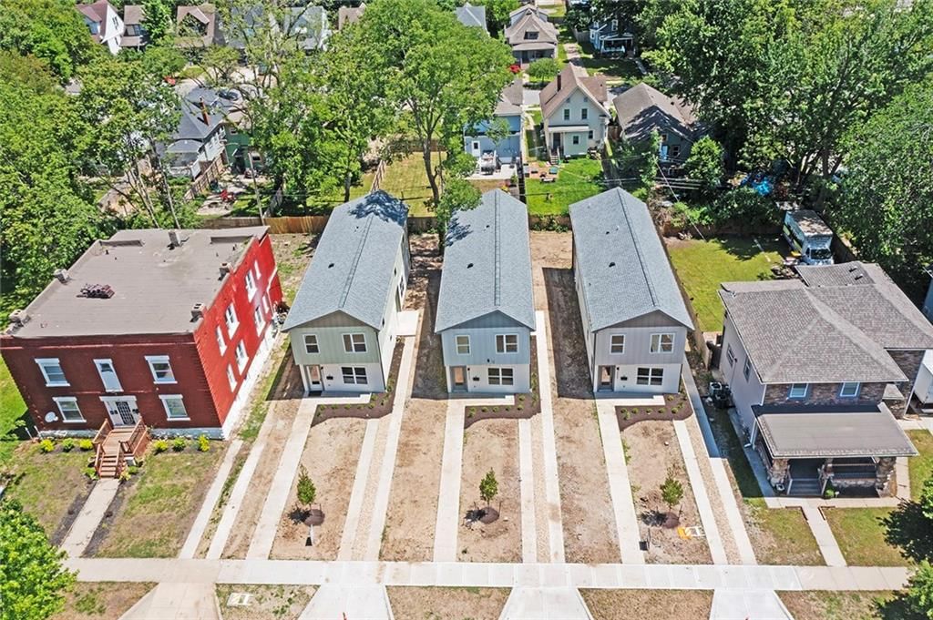 4527 Forest Avenue — photo 54