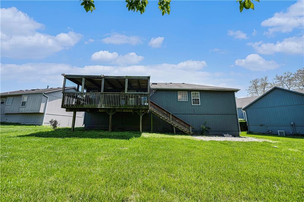704 SE 15th Street — photo 18