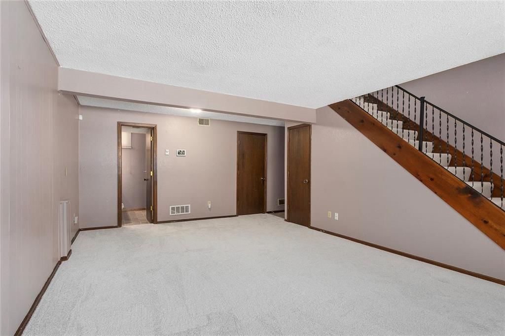 4010 Hedges Avenue — photo 17