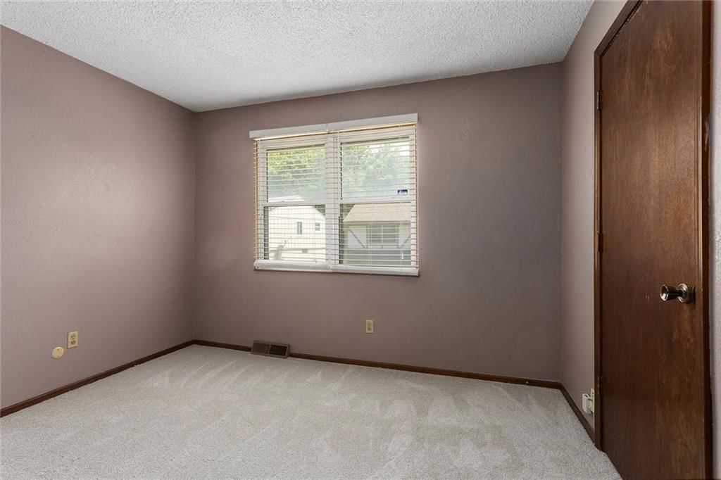 4010 Hedges Avenue — photo 10