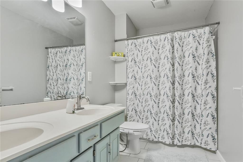 908 NE 107th Terrace — photo 13