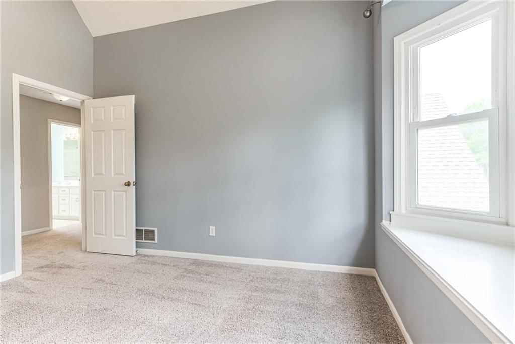 4901 NW 87th Street — photo 39