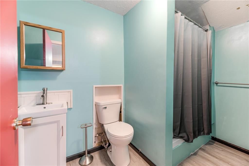 4901 NW 87th Street — photo 48