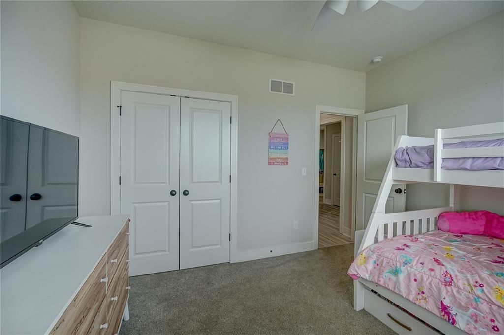 713 SE Colonial Drive — photo 12