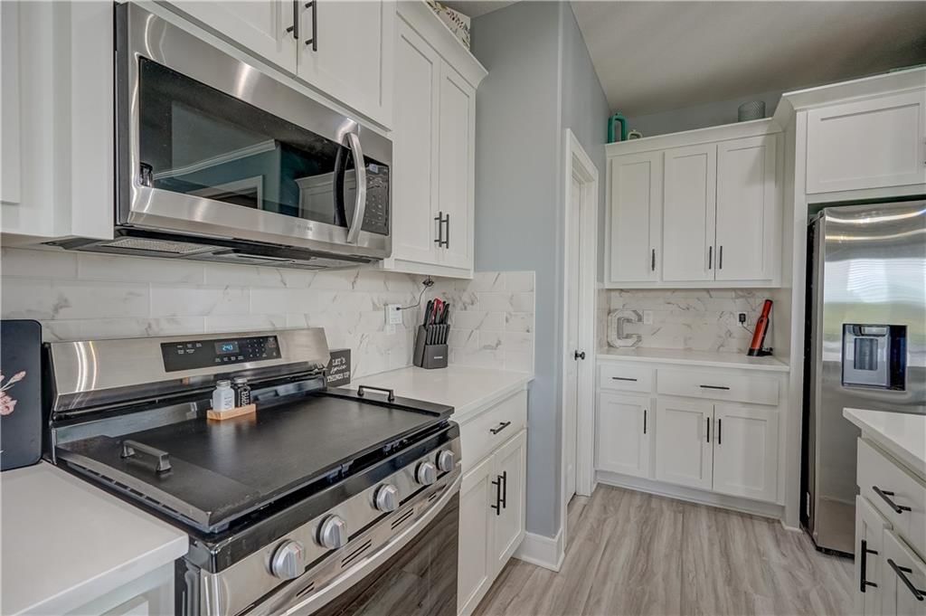713 SE Colonial Drive — photo 20