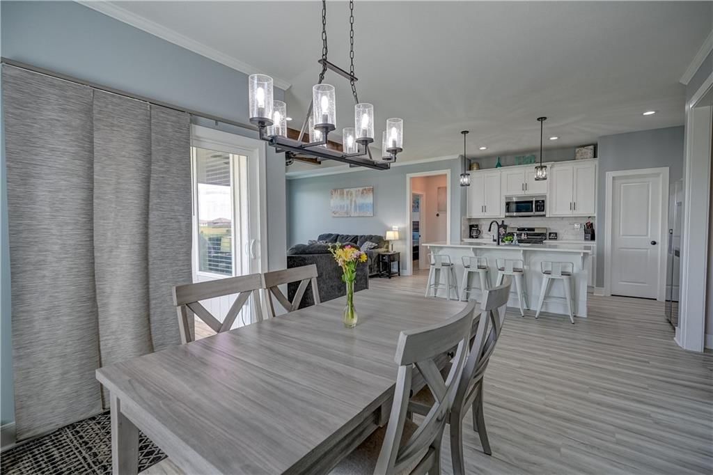 713 SE Colonial Drive — photo 25