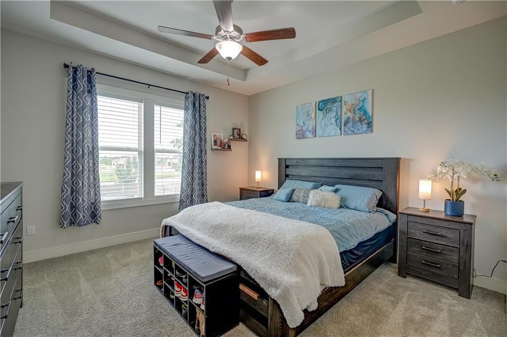 713 SE Colonial Drive — photo 28