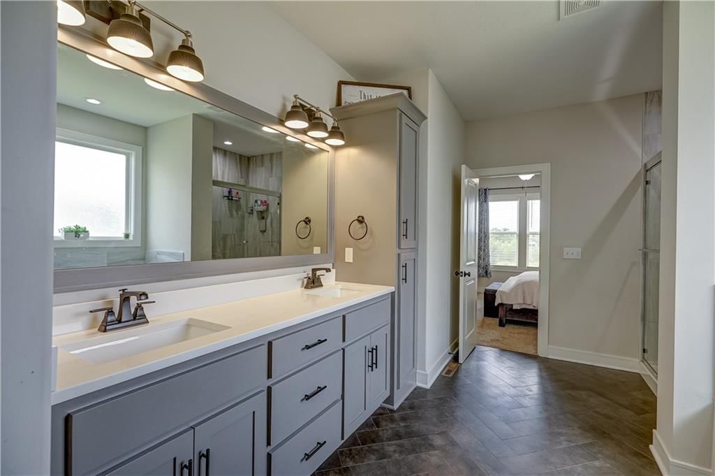 713 SE Colonial Drive — photo 34