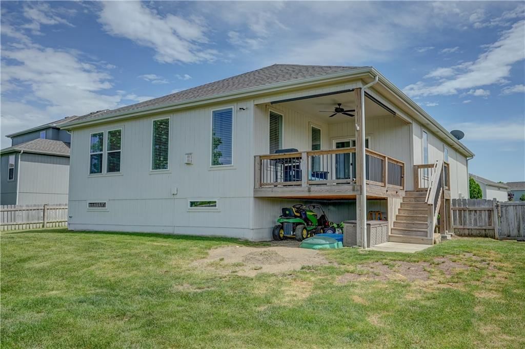 713 SE Colonial Drive — photo 43