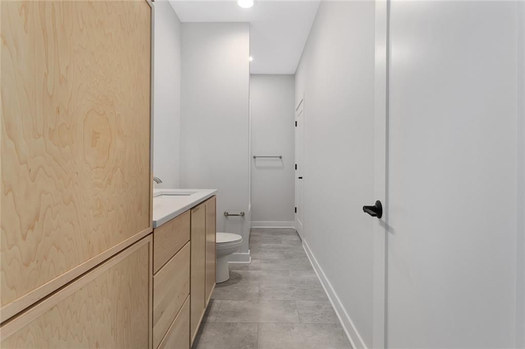 4527 Forest Avenue — photo 23