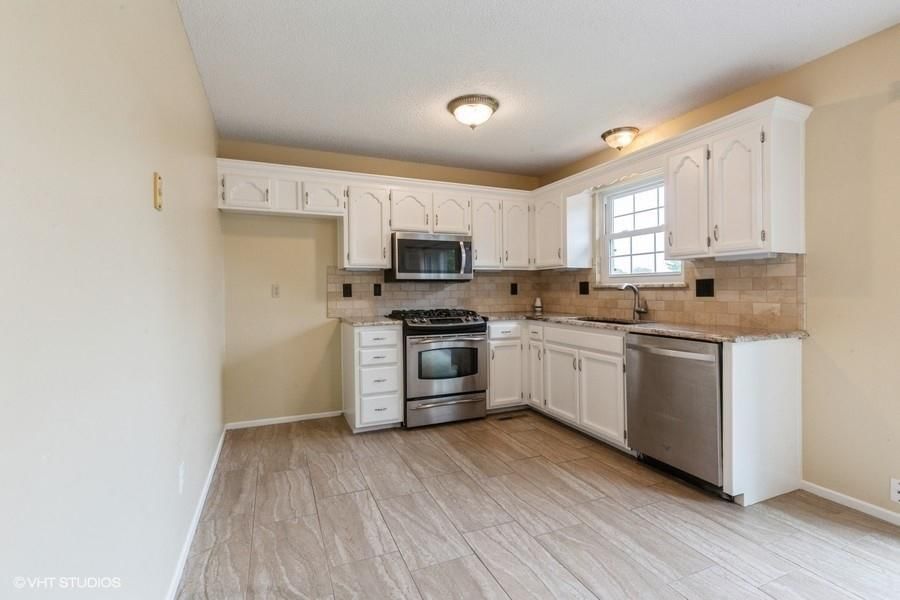 1024 SE Sunnyside School Road — photo 5