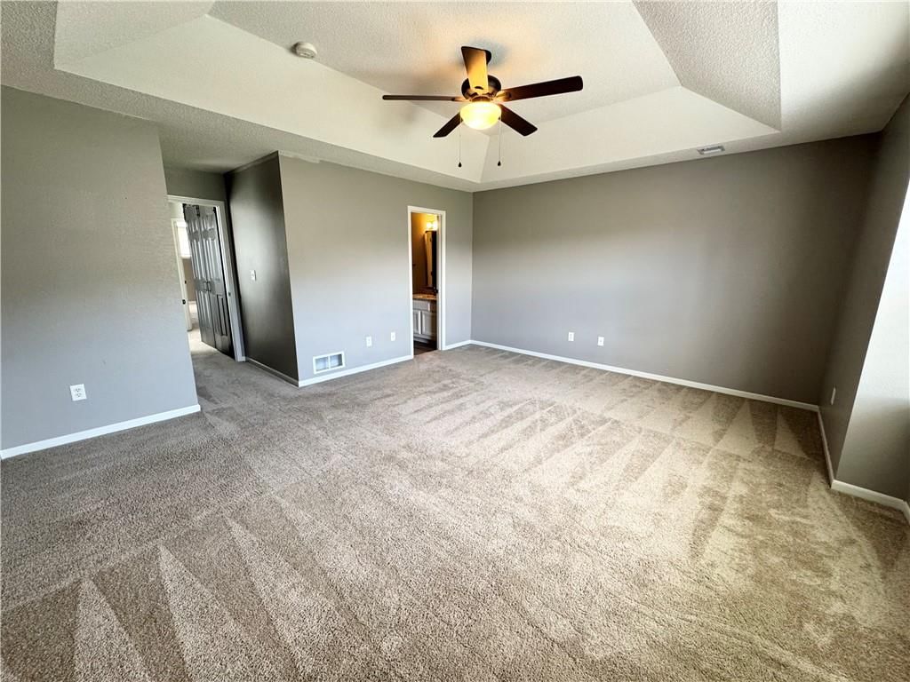 5562 Moonlight Meadow Drive — photo 12