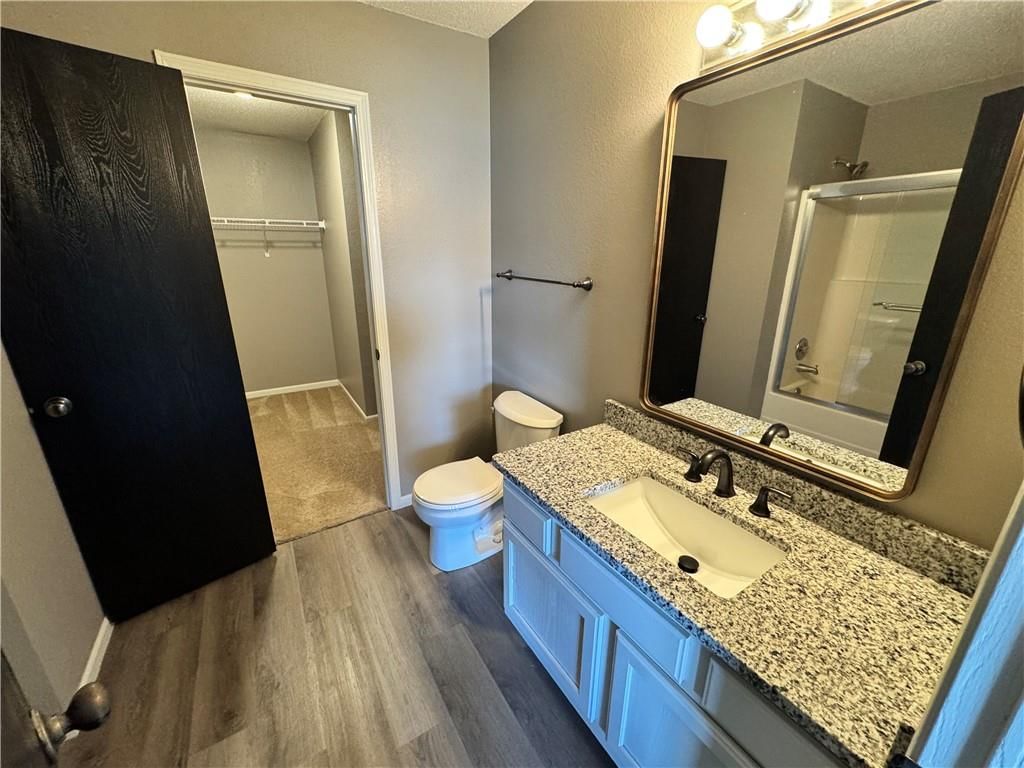 5562 Moonlight Meadow Drive — photo 14