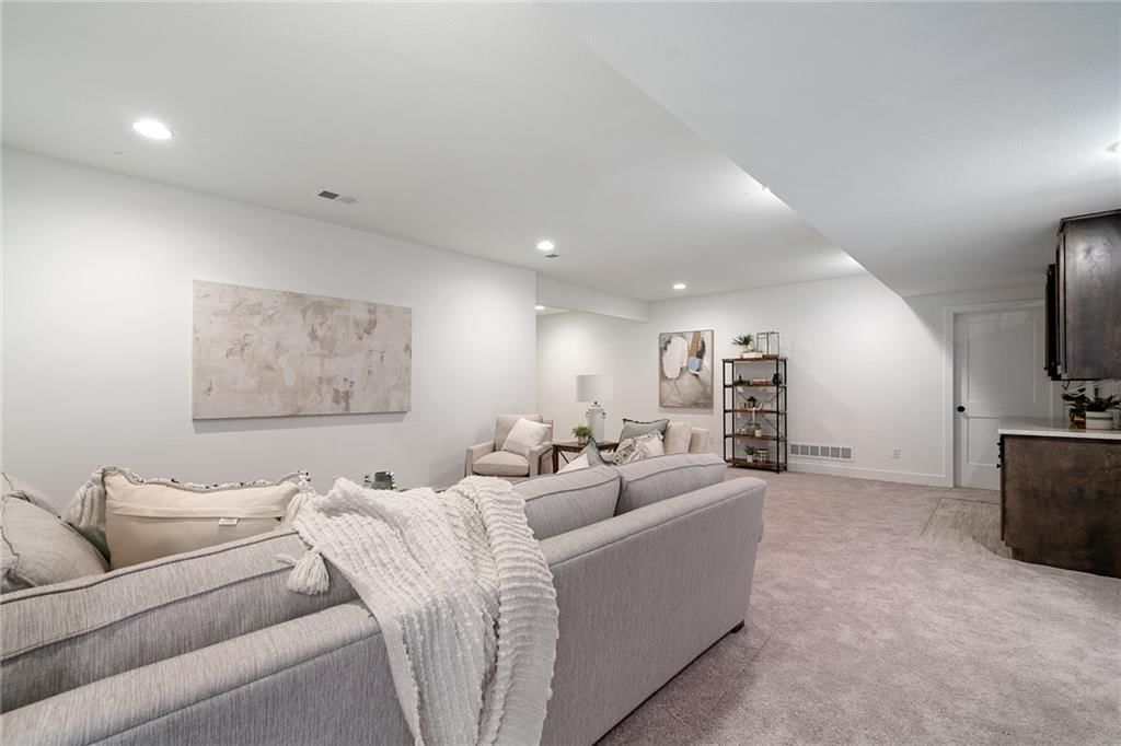 8984 Shady Bend Road — photo 46