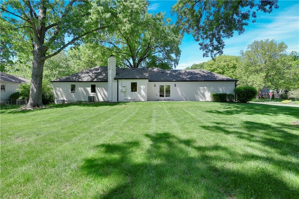 6801 W 99th Street — photo 26