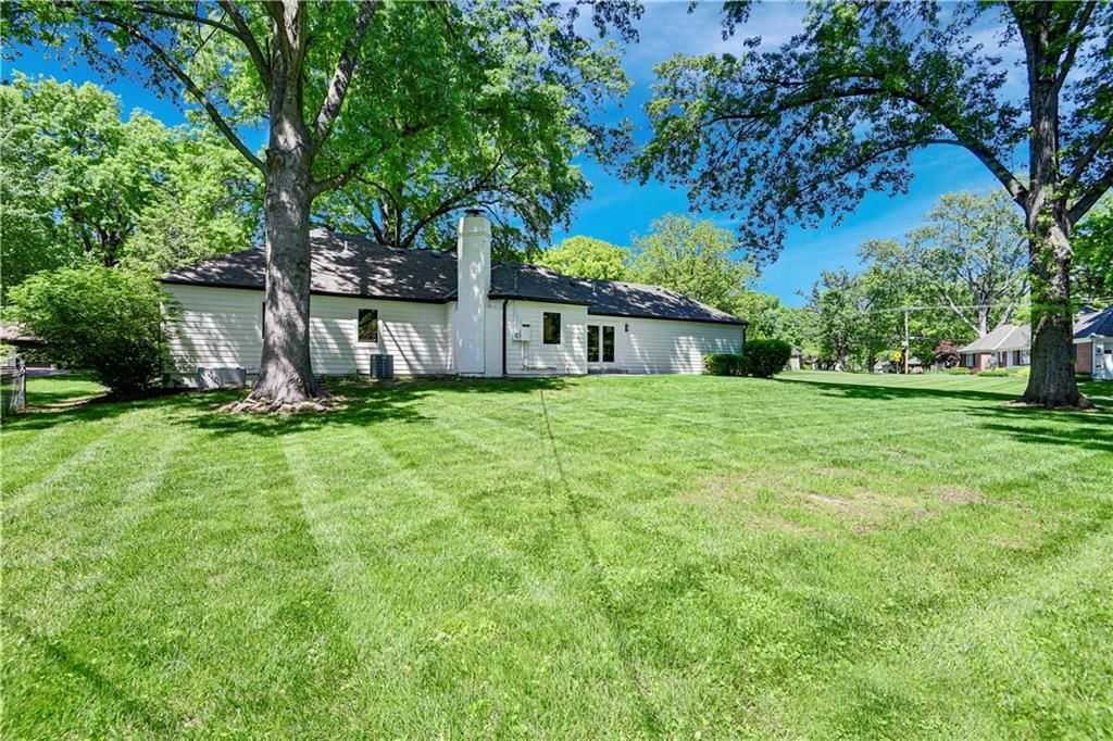 6801 W 99th Street — photo 27