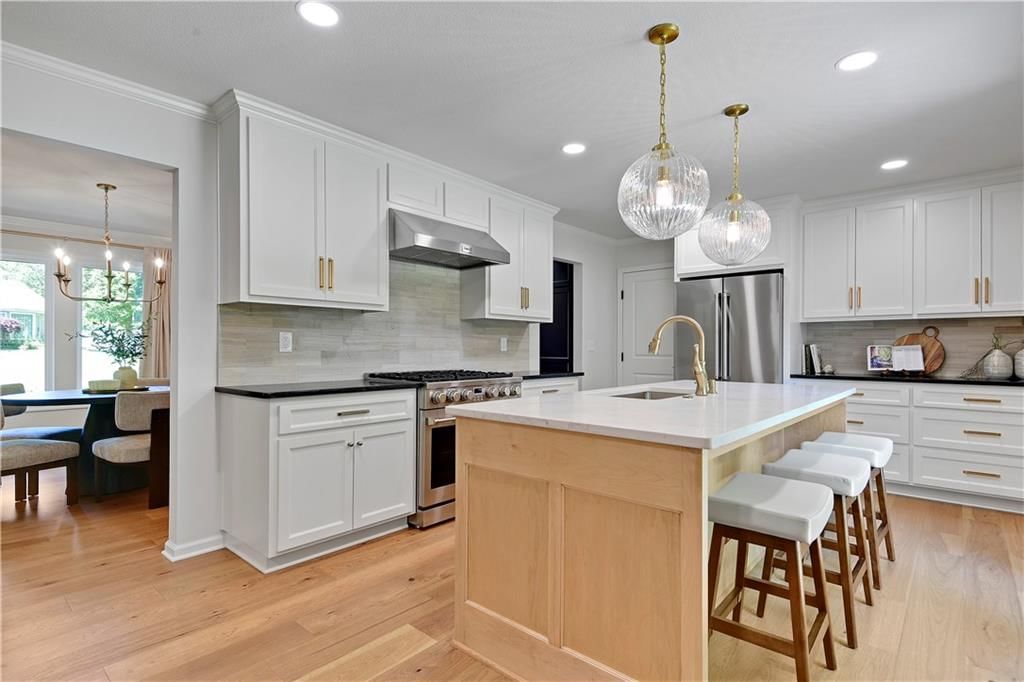 6801 W 99th Street — photo 9