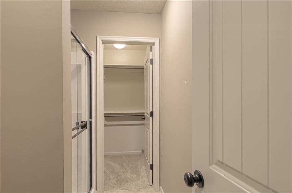 1110 Metfield Lane — photo 32