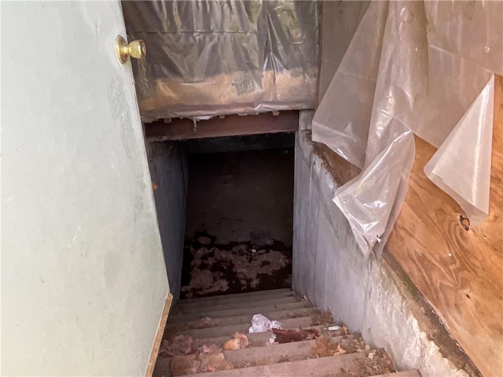 103 S Poplar Street — photo 14