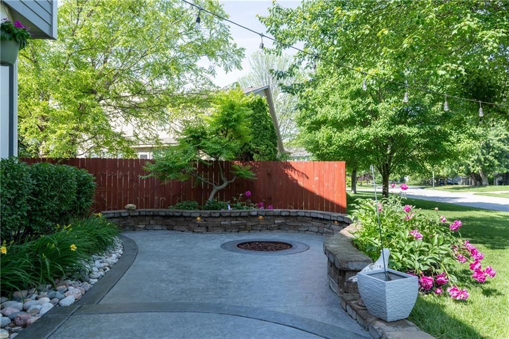 15221 W 139th Terrace — photo 26
