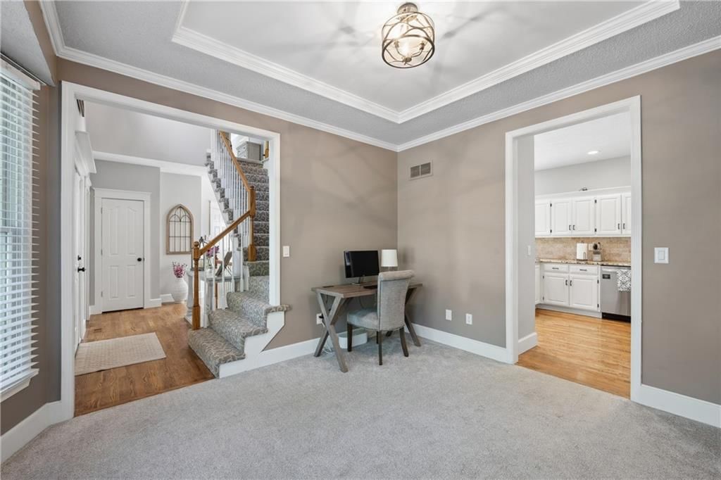 15221 W 139th Terrace — photo 4