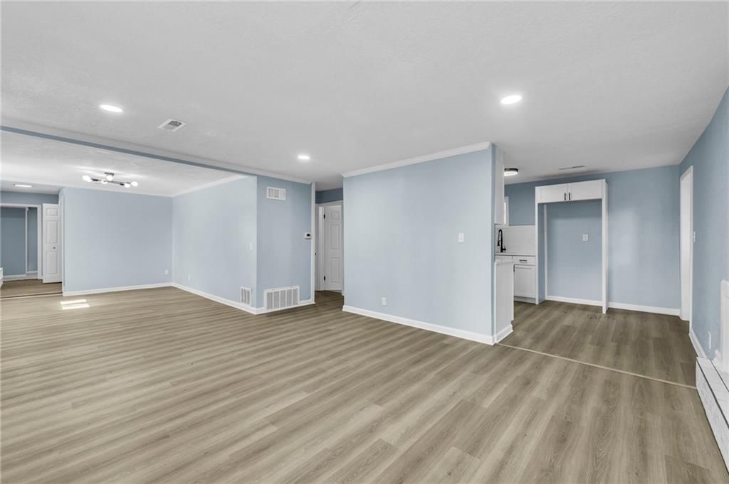 242 S Terrace Avenue — photo 7