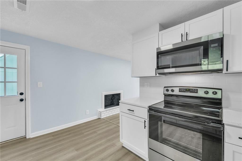242 S Terrace Avenue — photo 10