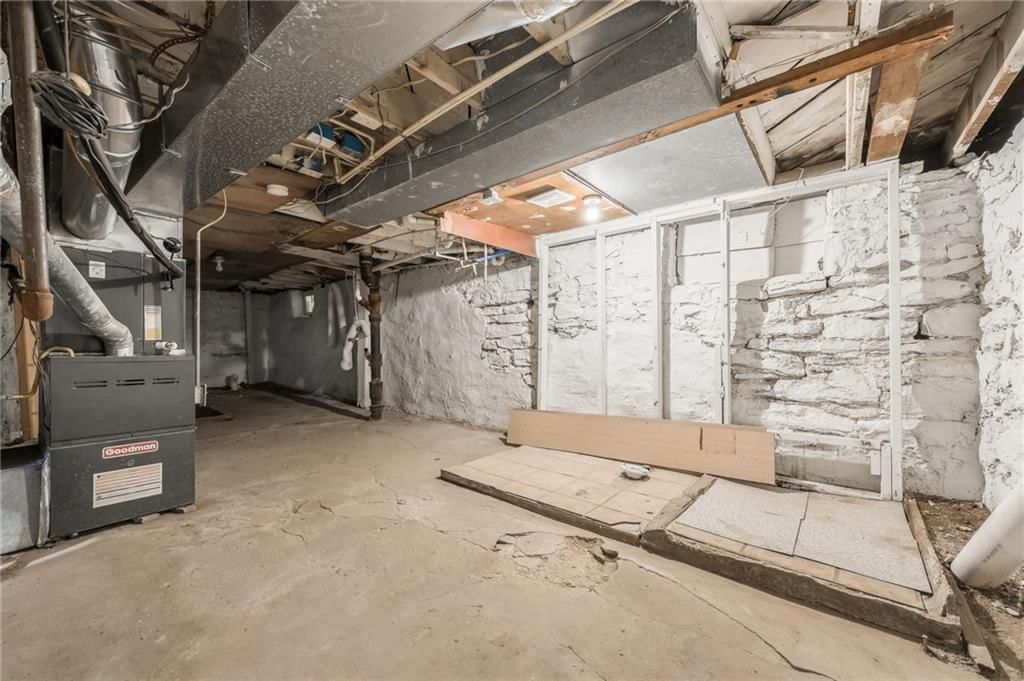 1900 Kensington Avenue — photo 21