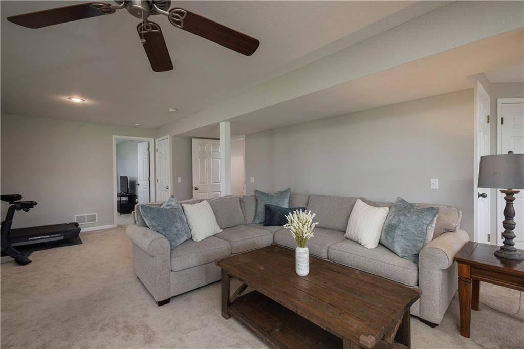 121 SW 95 + Two lots Road — photo 30