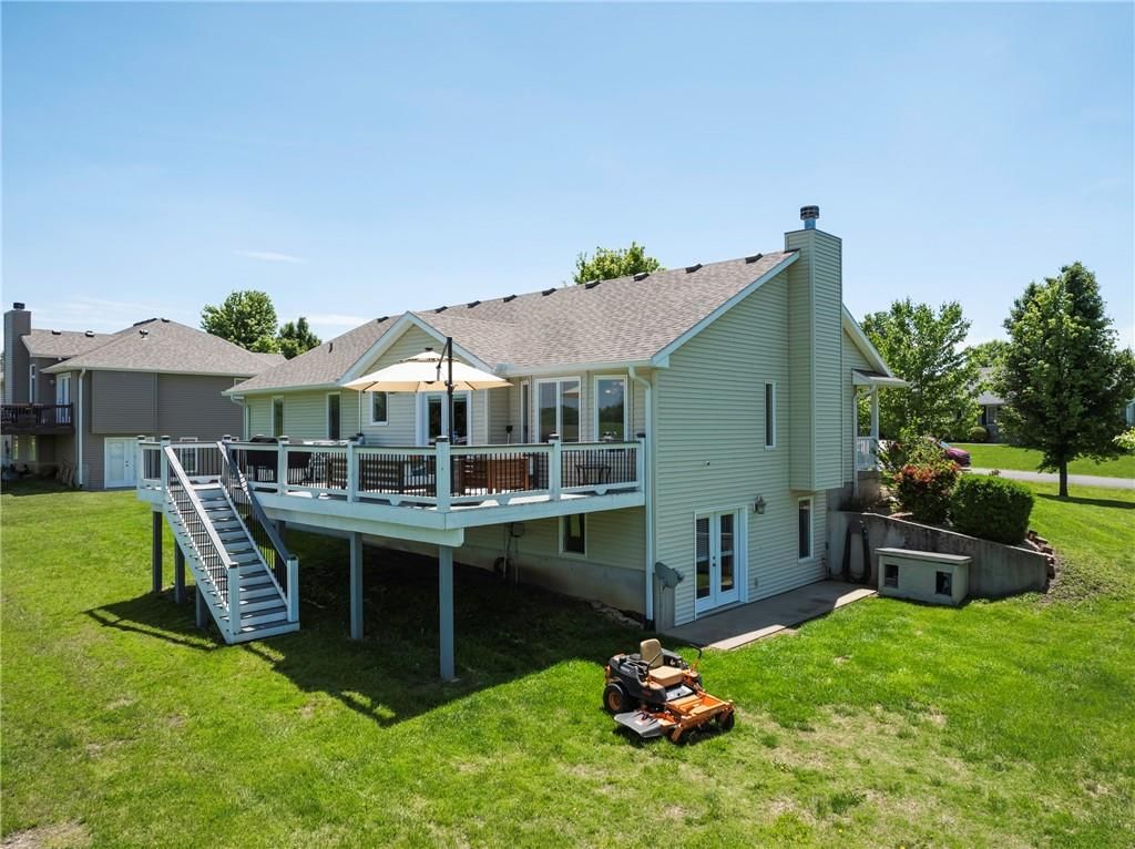 121 SW 95 + Two lots Road — photo 38