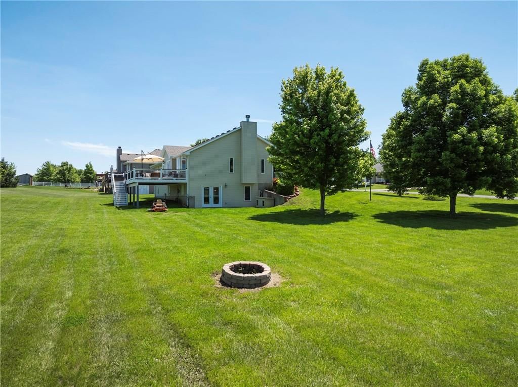 121 SW 95 + Two lots Road — photo 42