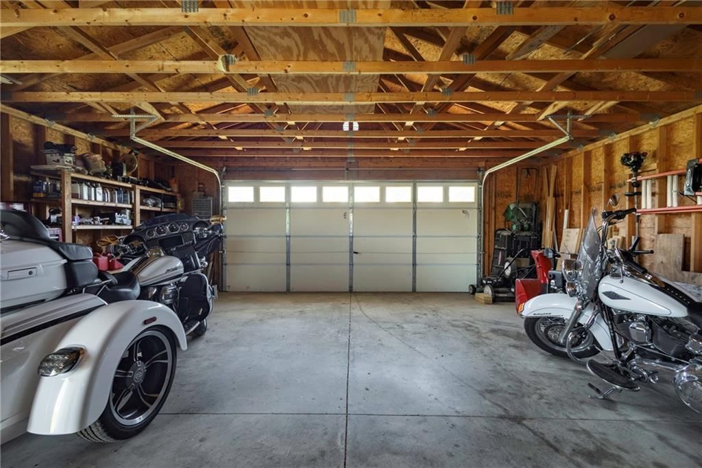 121 SW 95 + Two lots Road — photo 46