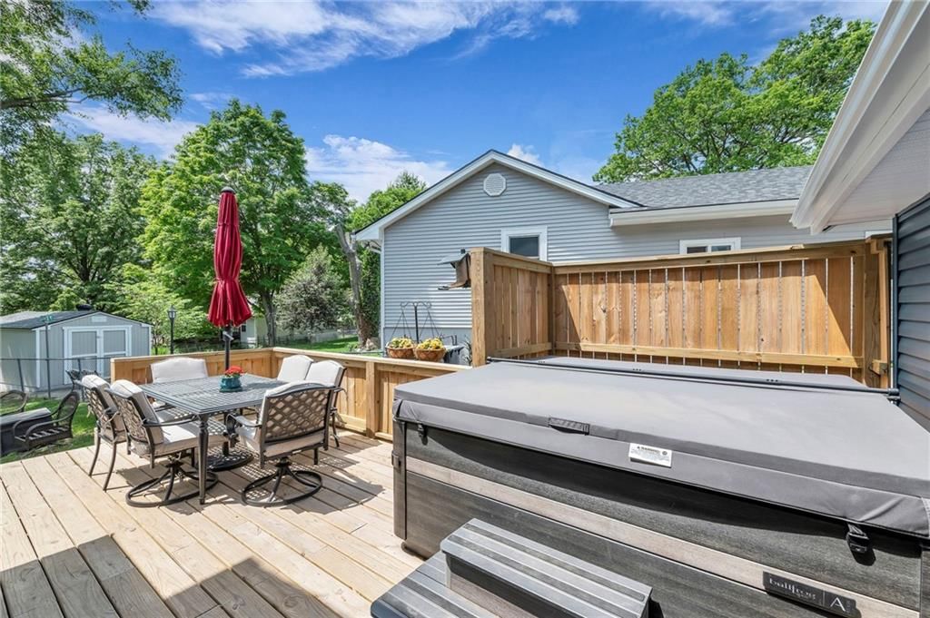 1109 NW 66th Terrace — photo 35