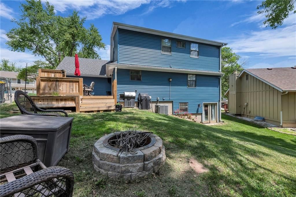 1109 NW 66th Terrace — photo 41