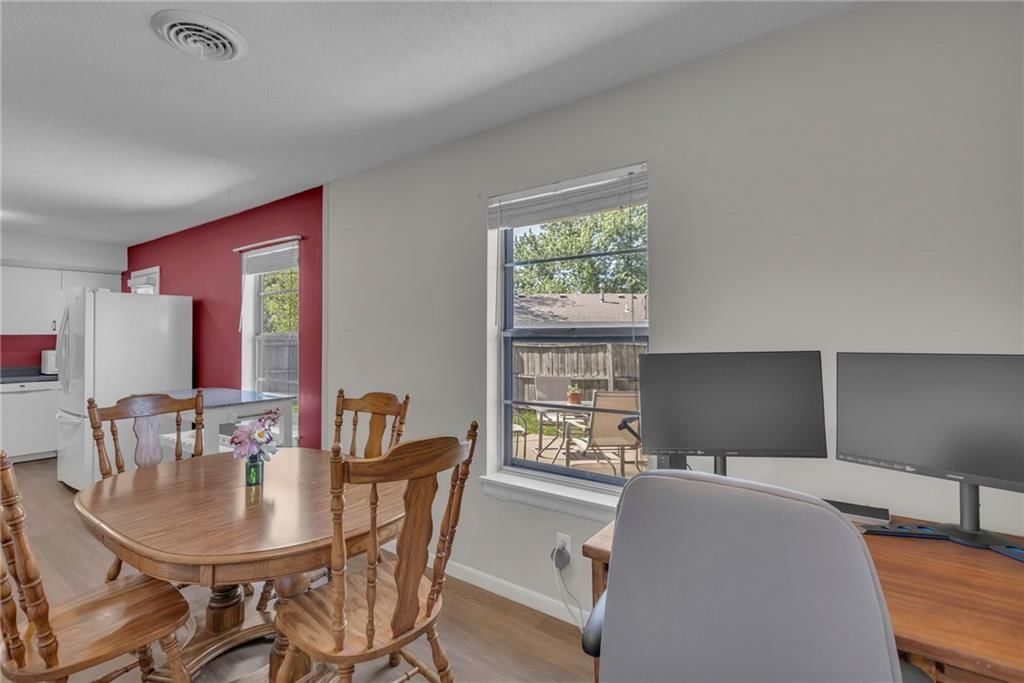 3231 W 26th Street — photo 10