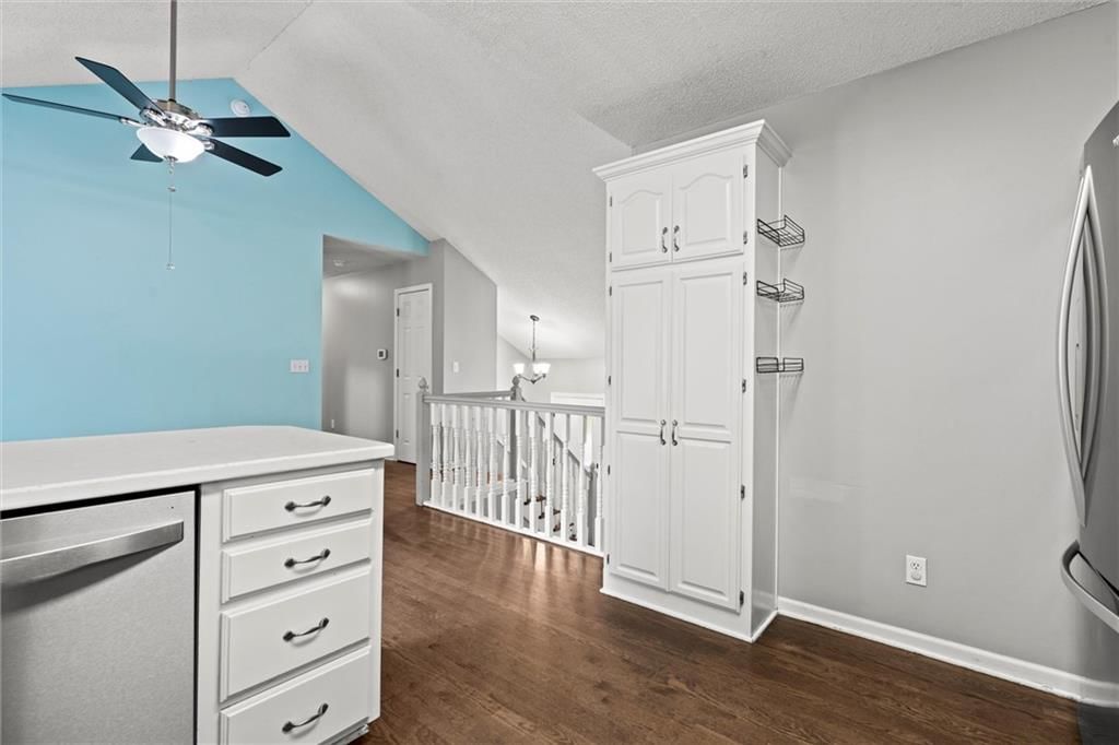 1221 NE BEACON Avenue — photo 13