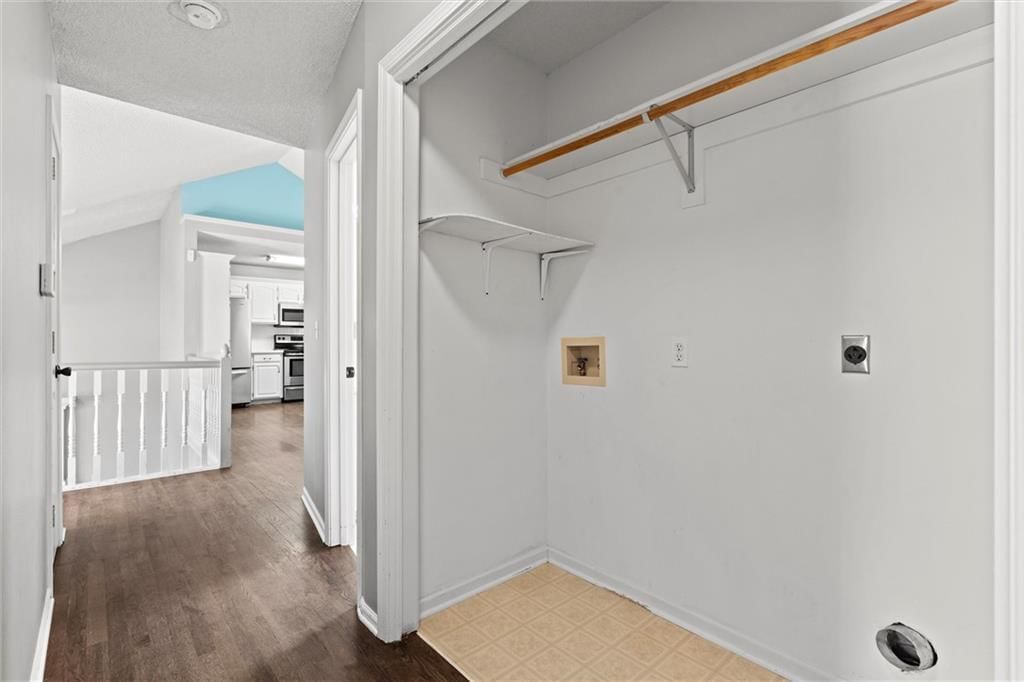 1221 NE BEACON Avenue — photo 29