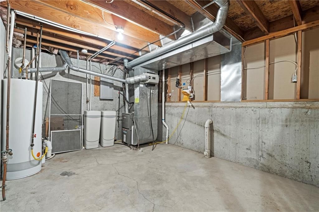 1221 NE BEACON Avenue — photo 35