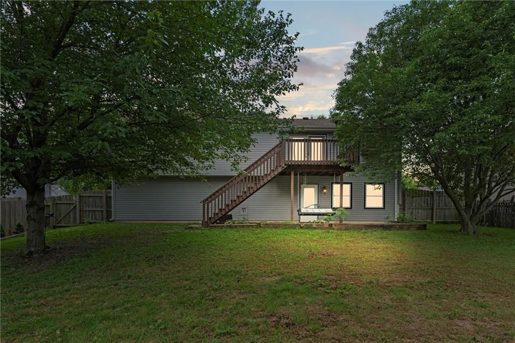 1221 NE BEACON Avenue — photo 39