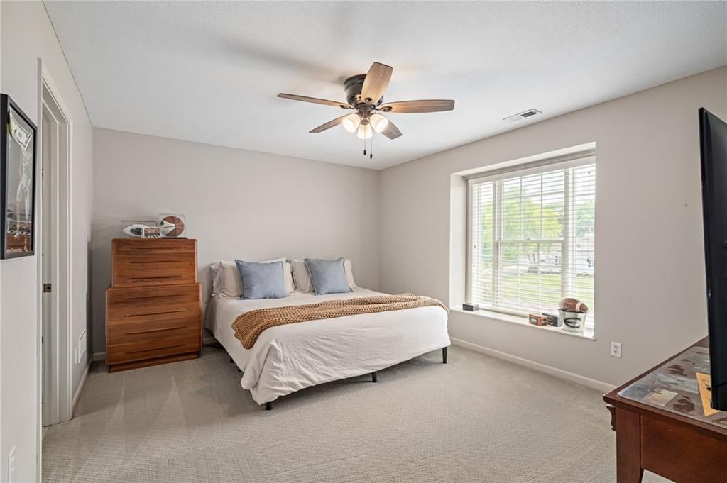 15800 Parkhill Street — photo 33