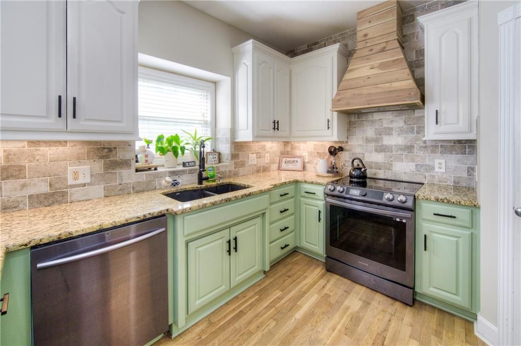 3323 SW Regatta Court — photo 23
