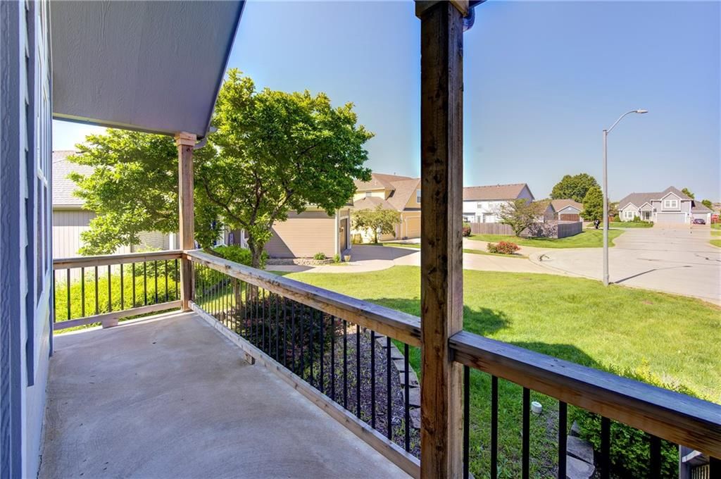 3323 SW Regatta Court — photo 33
