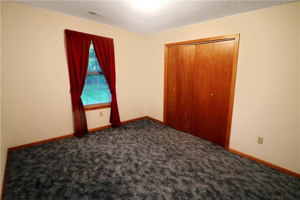 1201 Fox Run Drive — photo 13
