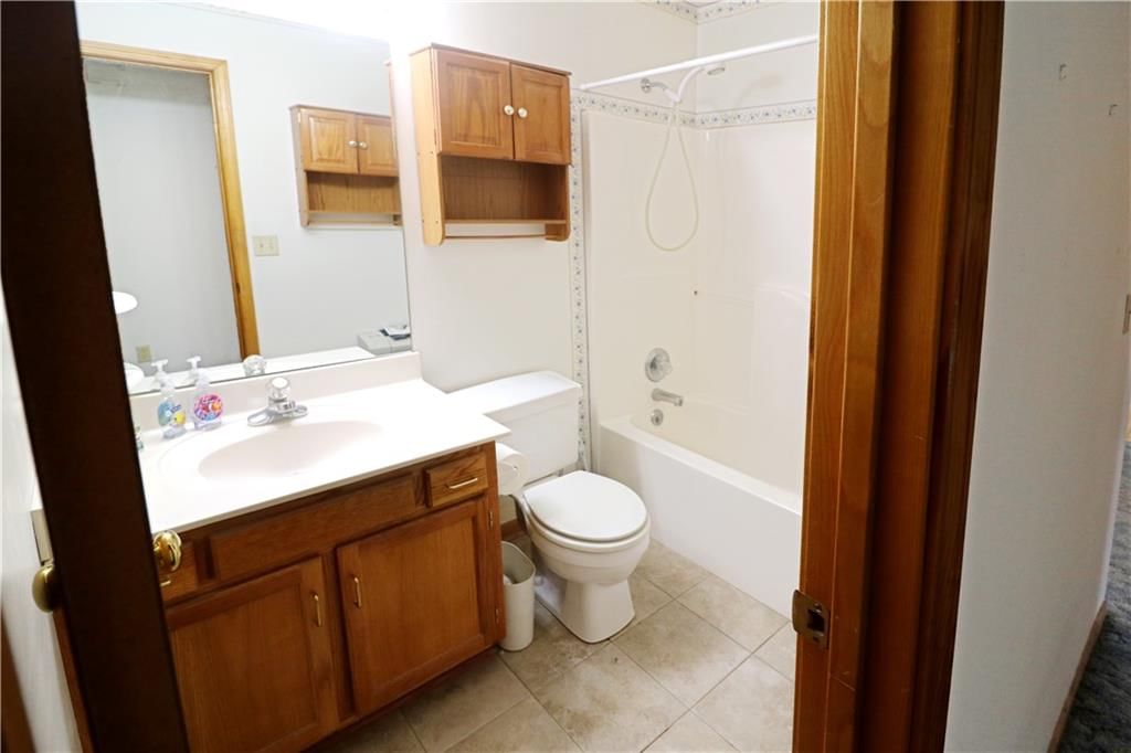 1201 Fox Run Drive — photo 17