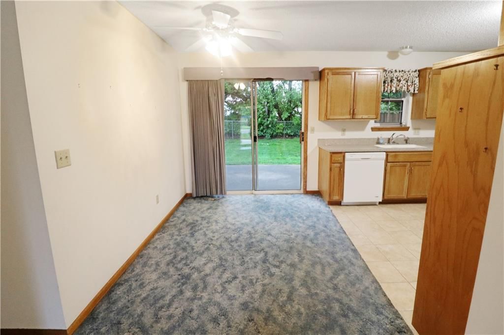1201 Fox Run Drive — photo 6