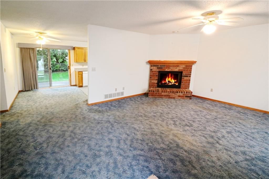 1201 Fox Run Drive — photo 8
